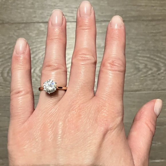 GORGEOUS 14k Rose Gold 1.90CT T.W. Solitaire Ring - Picture 12 of 14